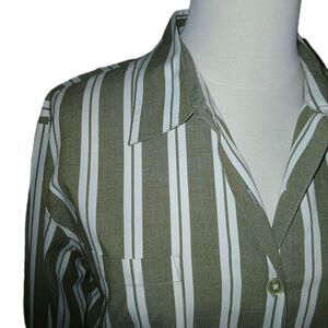 DENIM CO Womens 1X Stripe Stretch Big Shirt Top Long Sleeve Button Green A45405